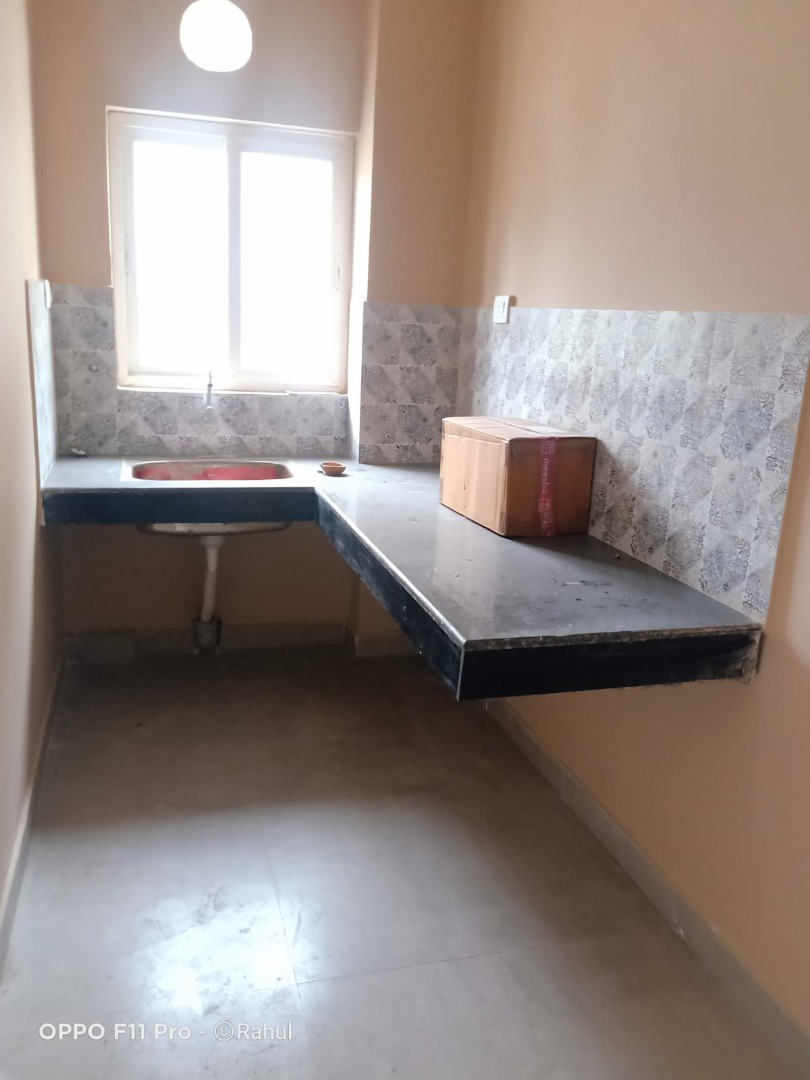 Unfurnished 2bhk in Hatigaon, Guwahati, Assam, India for Rent
